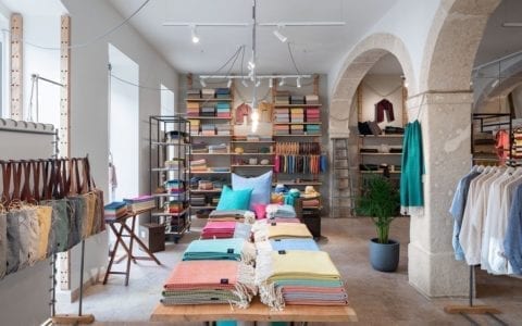 Stró : Textiles portugais durables